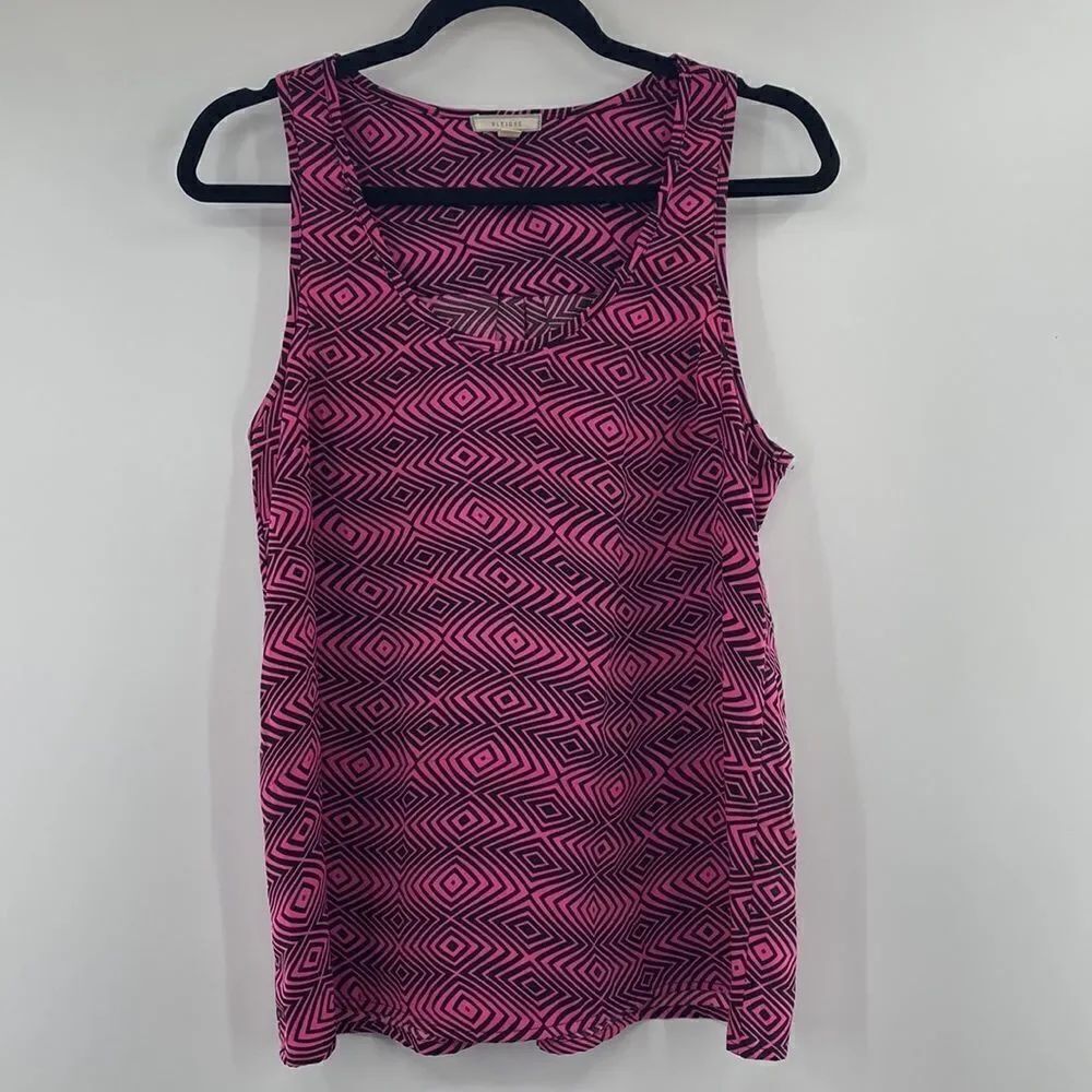 3For$20 Pleione Geometrical Design Sleeveless Top Pink/Black size small